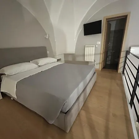 Largo Otranto - Penzion 4*