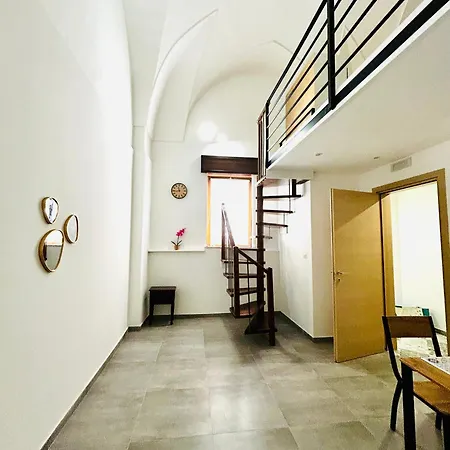 Largo Otranto - 4* Brindisi