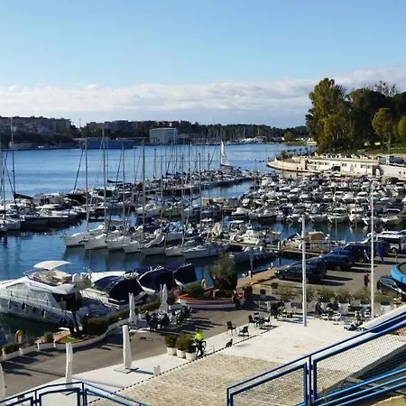 Largo Otranto - Brindisi