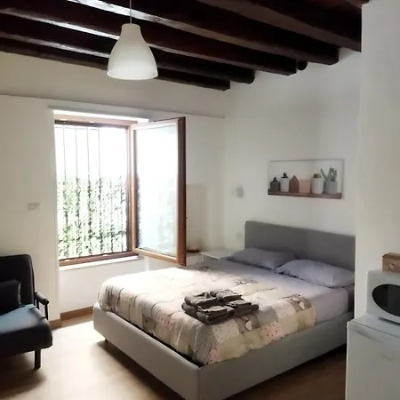 Pensionat Largo Otranto - Brindisi