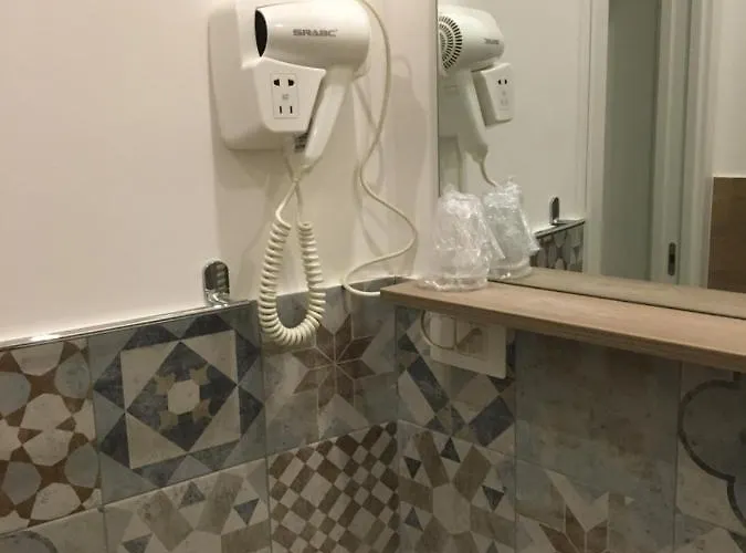 Largo Otranto - Vendégház Brindisi