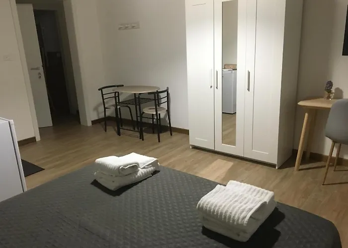 Largo Otranto - Brindisi