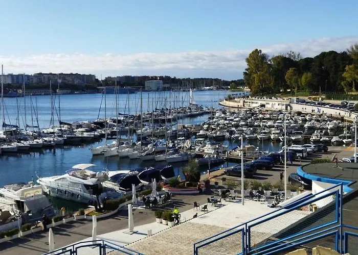 Largo Otranto - Brindisi