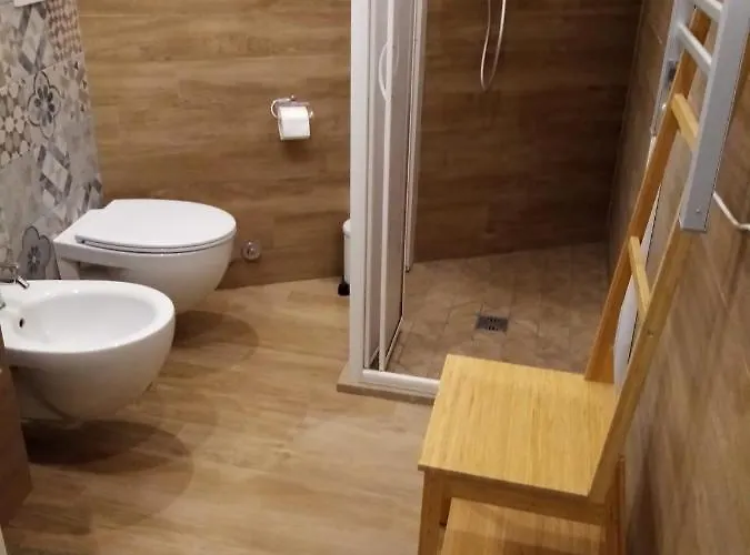 Largo Otranto - 3* Brindisi